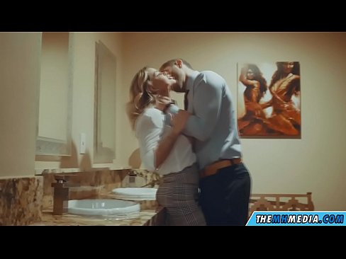 ❤️ Amikor egy bögyös szőke elcsábít egy nyilvános WC-ben ❤️ Porno vk at hu.taxiklass.ru ️❤